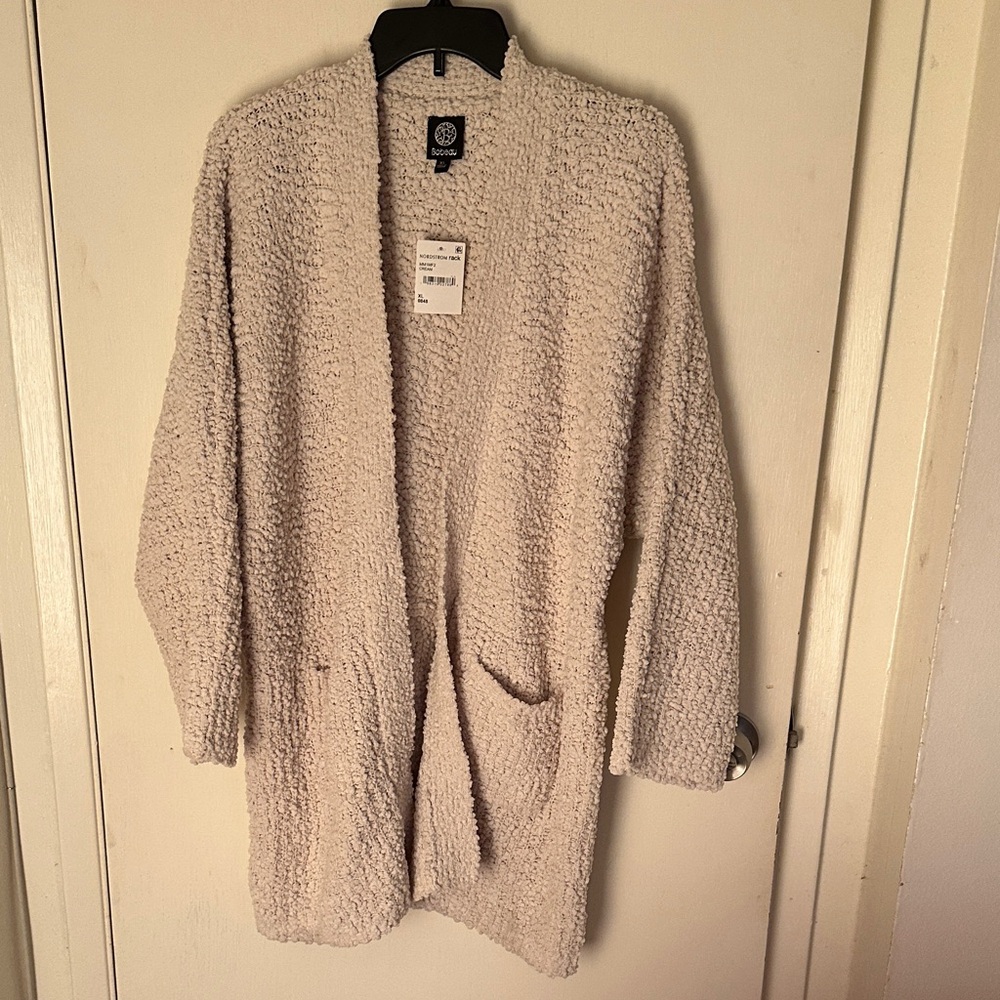 Bobeau Cream Textured Open Cardigan